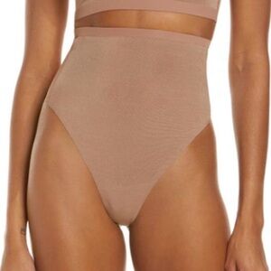 3 Pairs! Skims Powermesh High-Waist  Thongs in Clay and Sienna